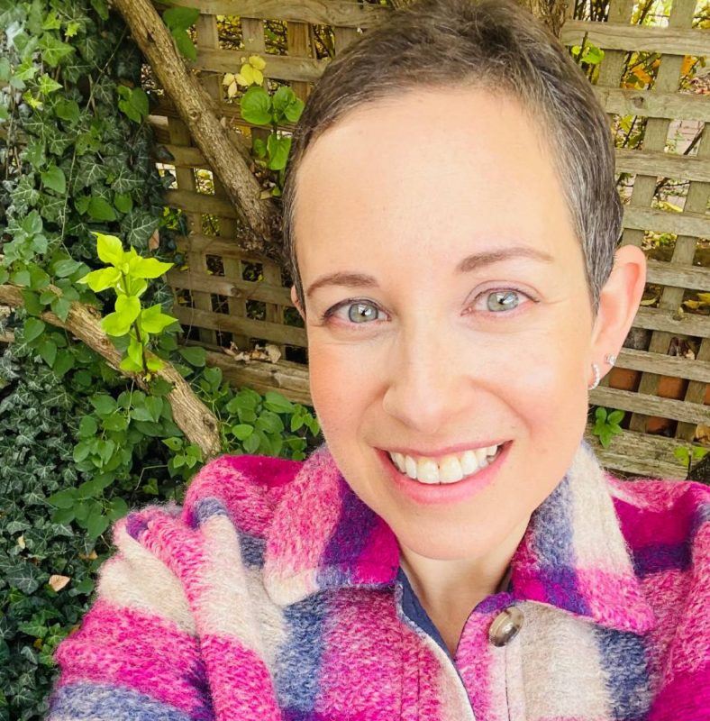 Headshot of Naomi Midanik